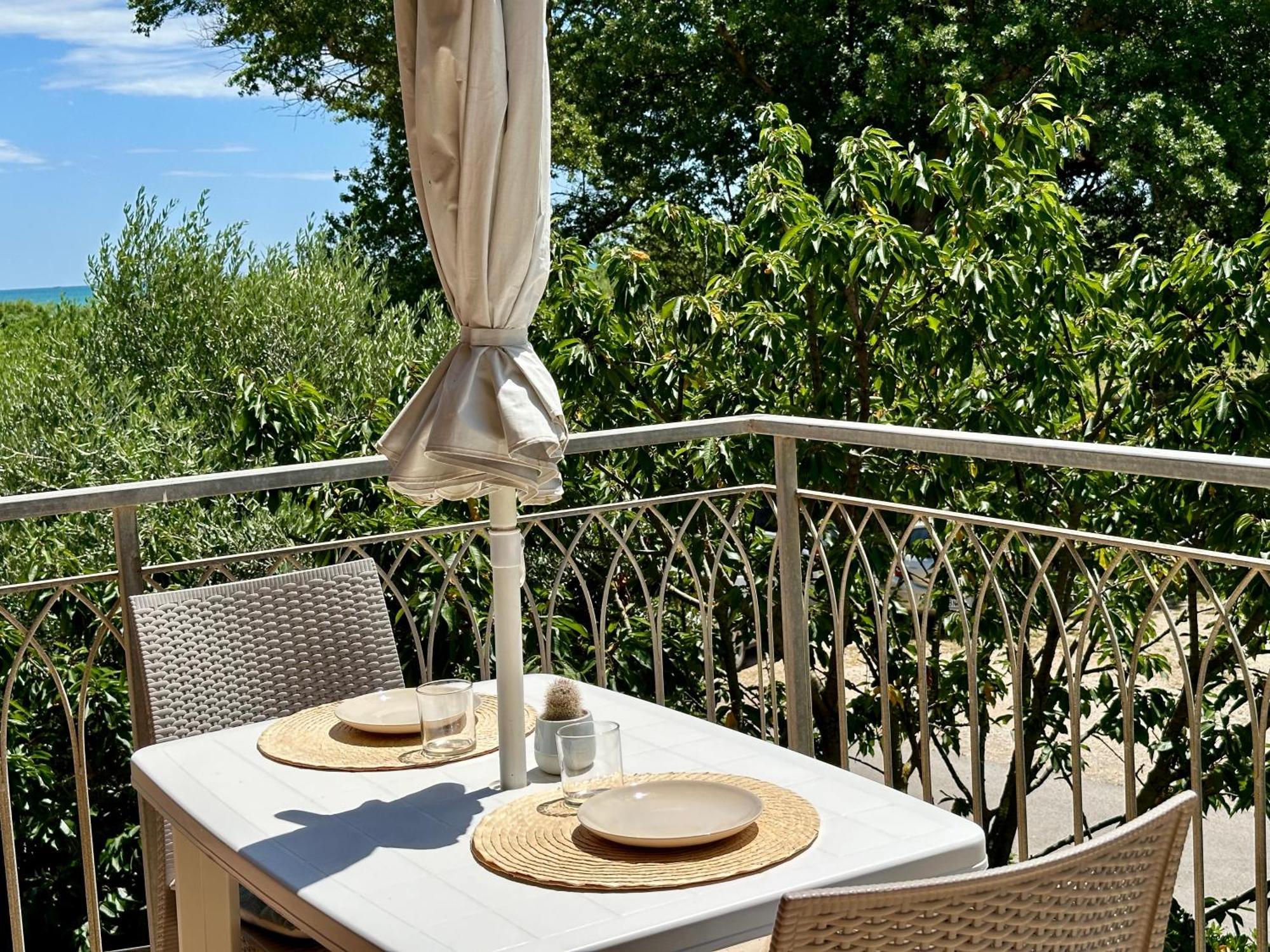 Marche Full Experience-Apartments Porto SantʼElpidio Exterior foto
